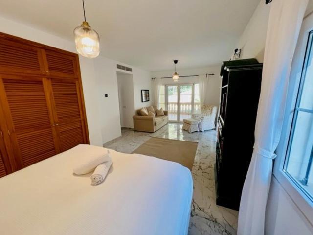 Poolvilla Patricia - Camp De Mar Andratx Extérieur photo